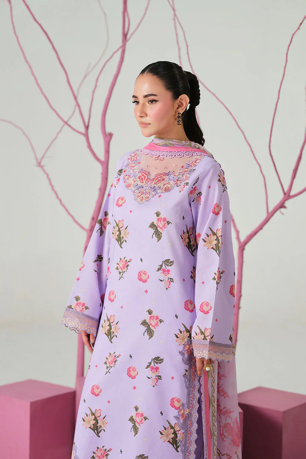 RAMSHA RANGREZ LUXURY LAWN N-804 - Image 3
