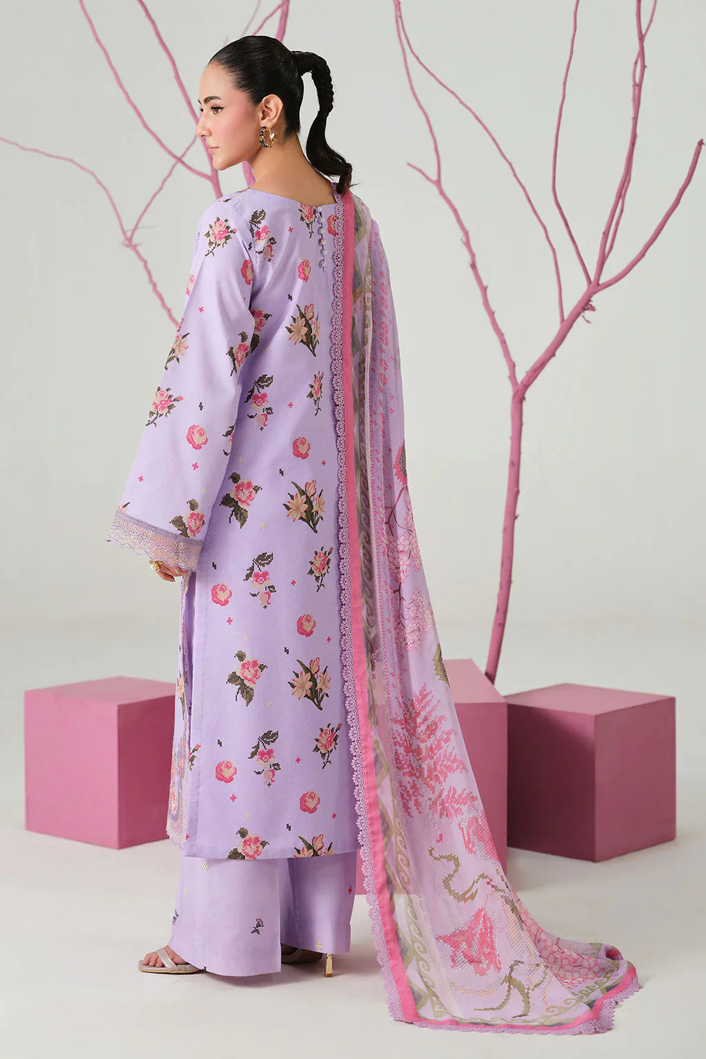RAMSHA RANGREZ LUXURY LAWN N-804 - Image 4