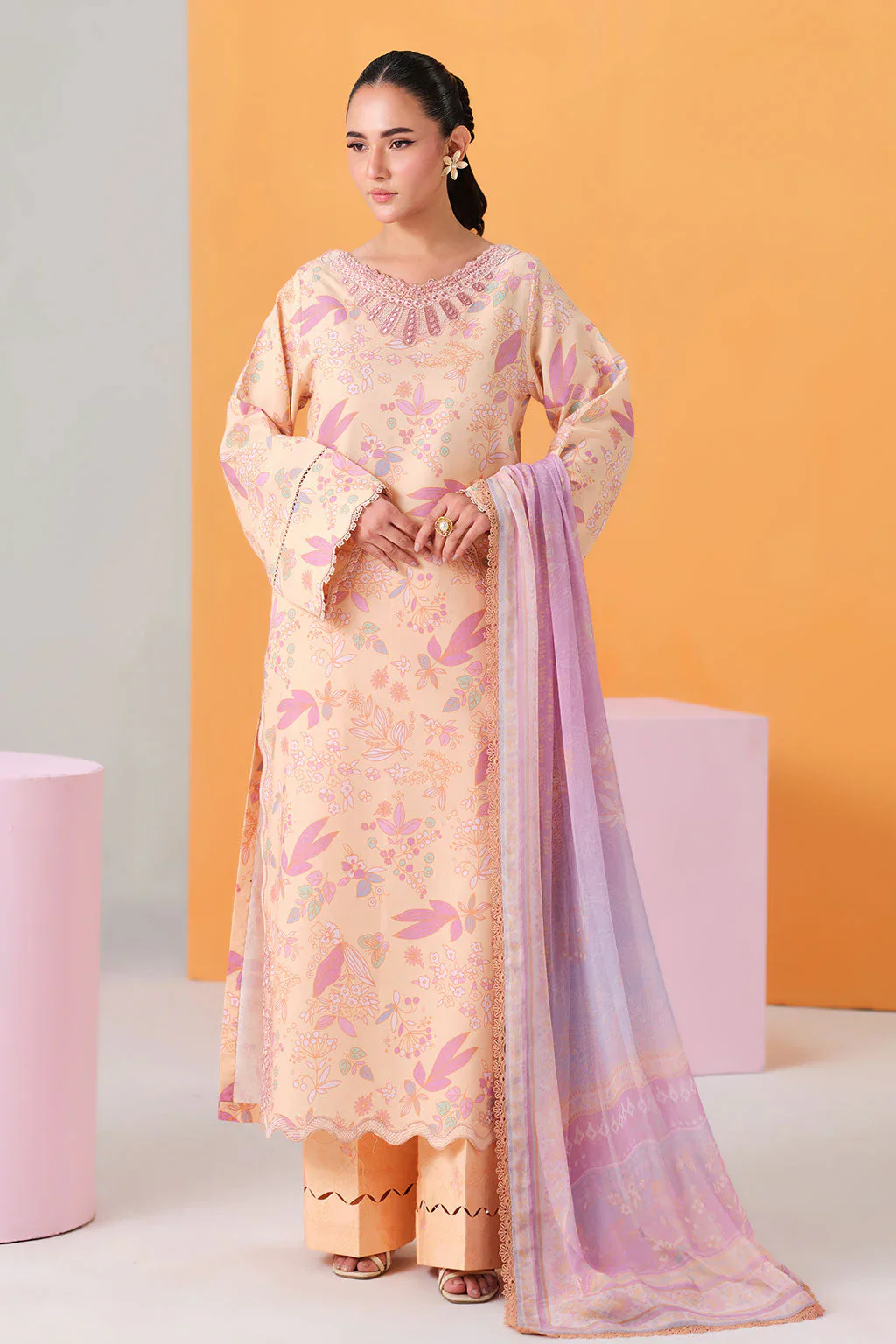 RAMSHA RANGREZ LUXURY LAWN N-811 - Image 2
