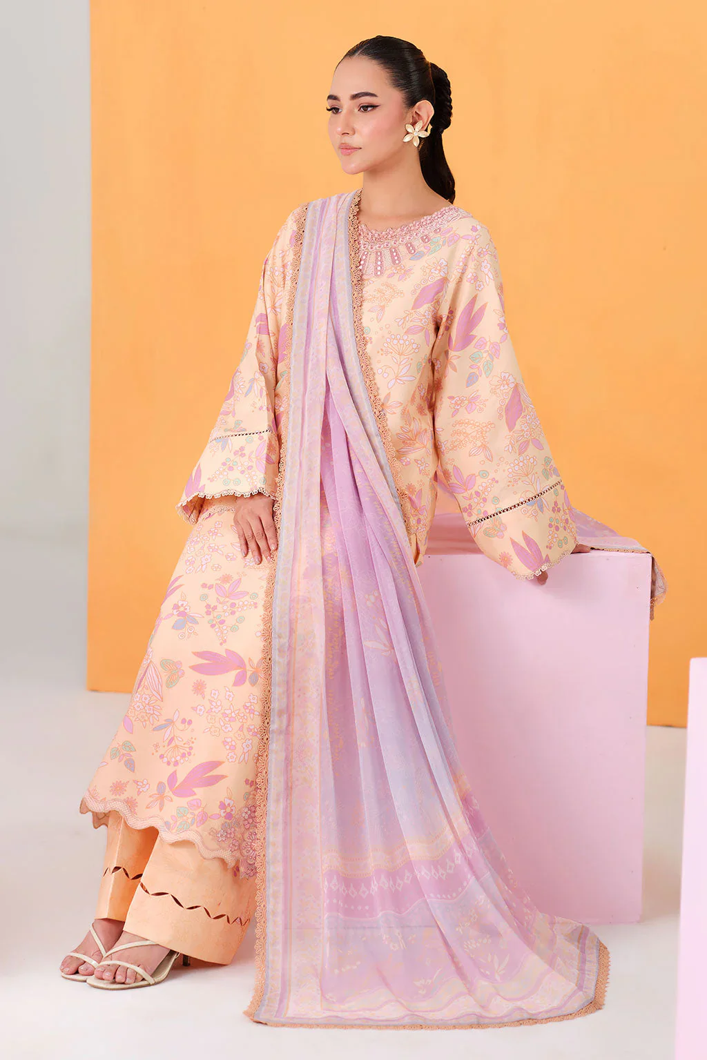 RAMSHA RANGREZ LUXURY LAWN N-811 - Image 5