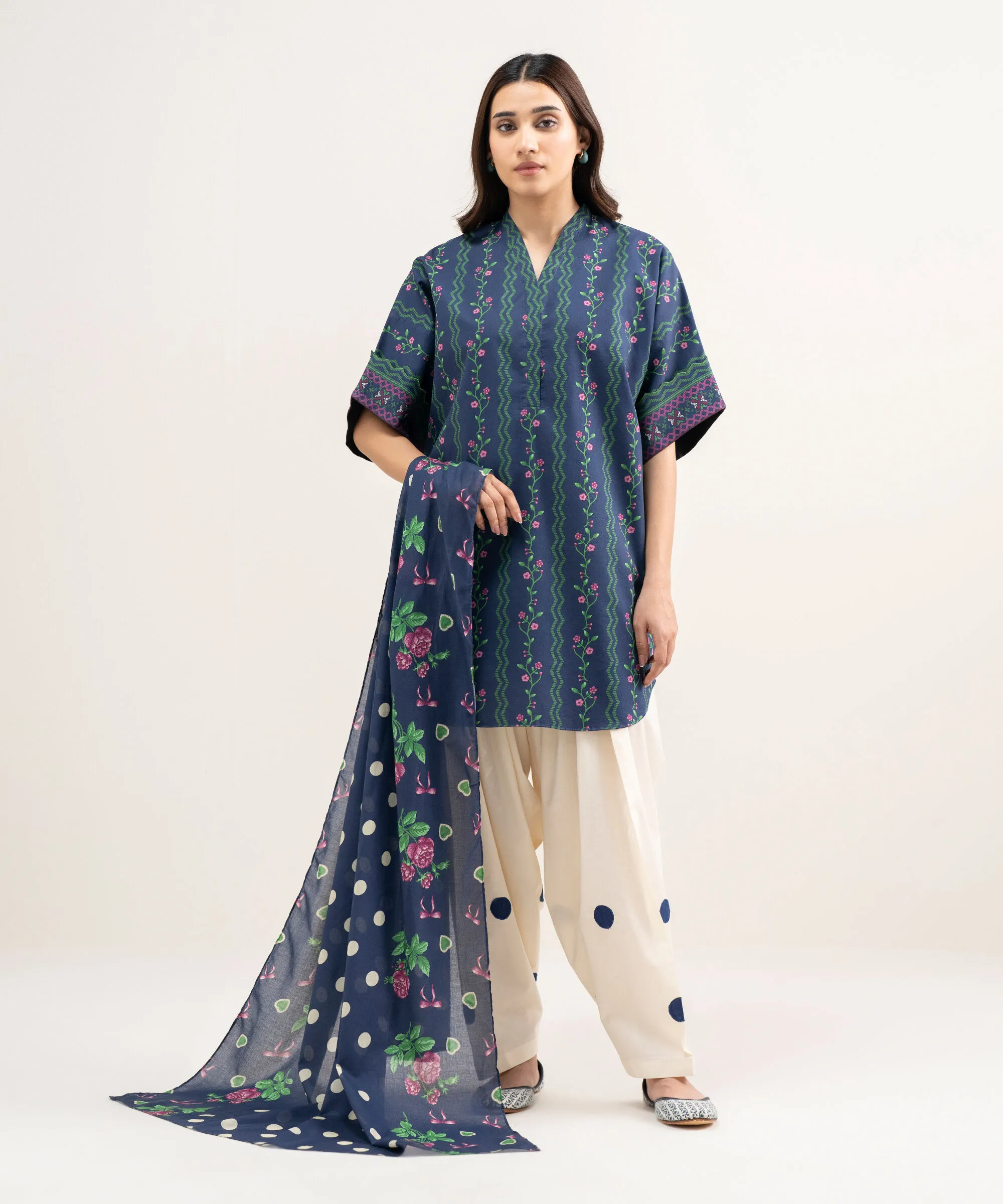 SAPPHIRE PRINTED LAWN U2D-DDS26V3-14 2PC