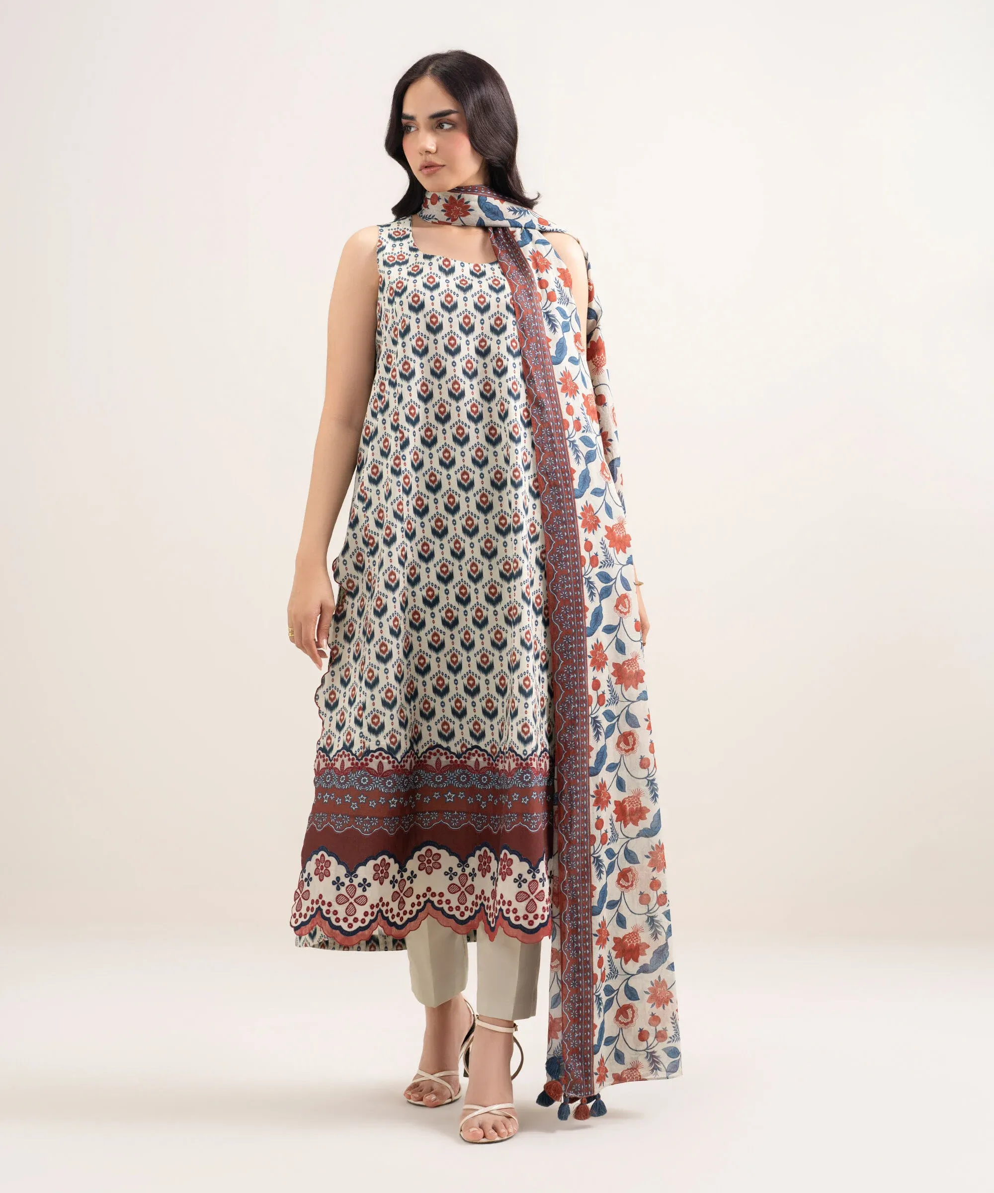 SAPPHIRE PRINTED LAWN U2DE-DYS26V3-50 2PC