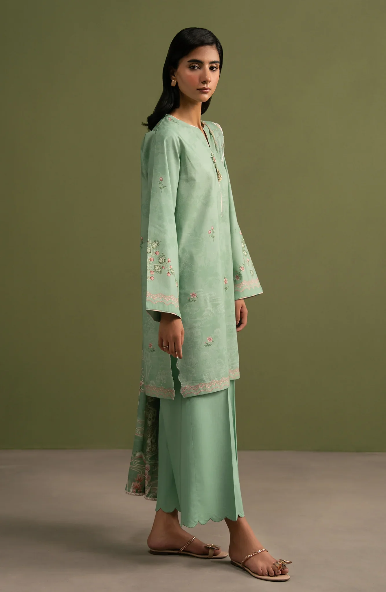 SERAN ESSENTIALS D-07 - Image 3