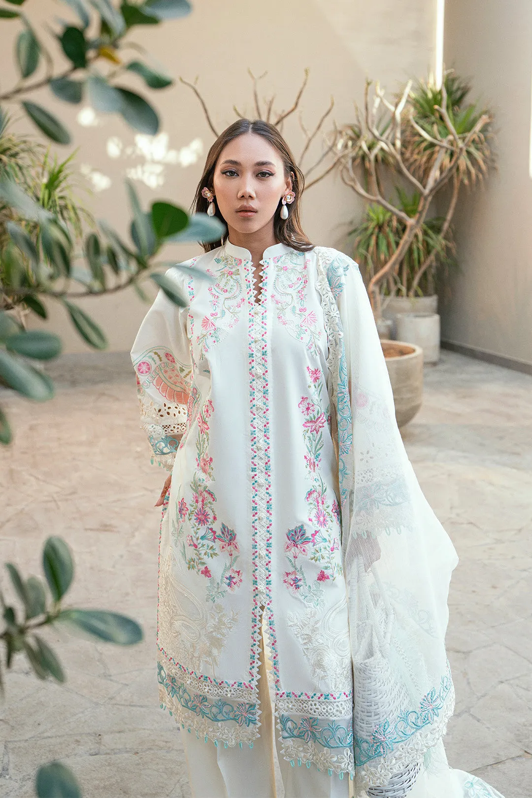 SIDRA FAHAD ANAYA LAWN D-02 - Image 4