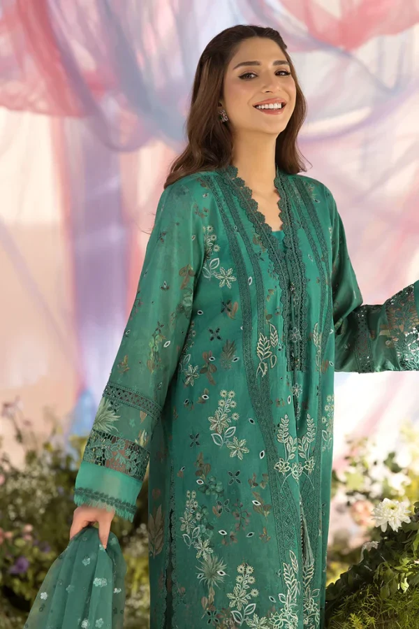 SOBIA NAZIR LUXURY LAWN D-015B - Image 3
