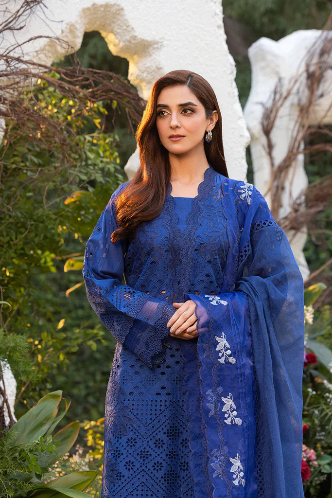 SOBIA NAZIR LUXURY LAWN D-01B - Image 5