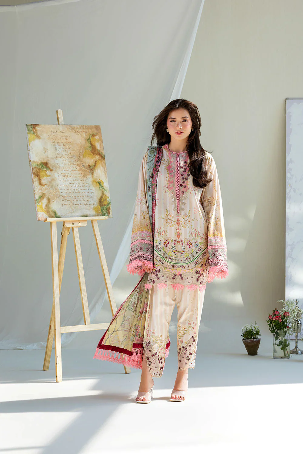 SOBIA NAZIR VITAL UNSTITCHED LAWN VT26-2A - Image 2