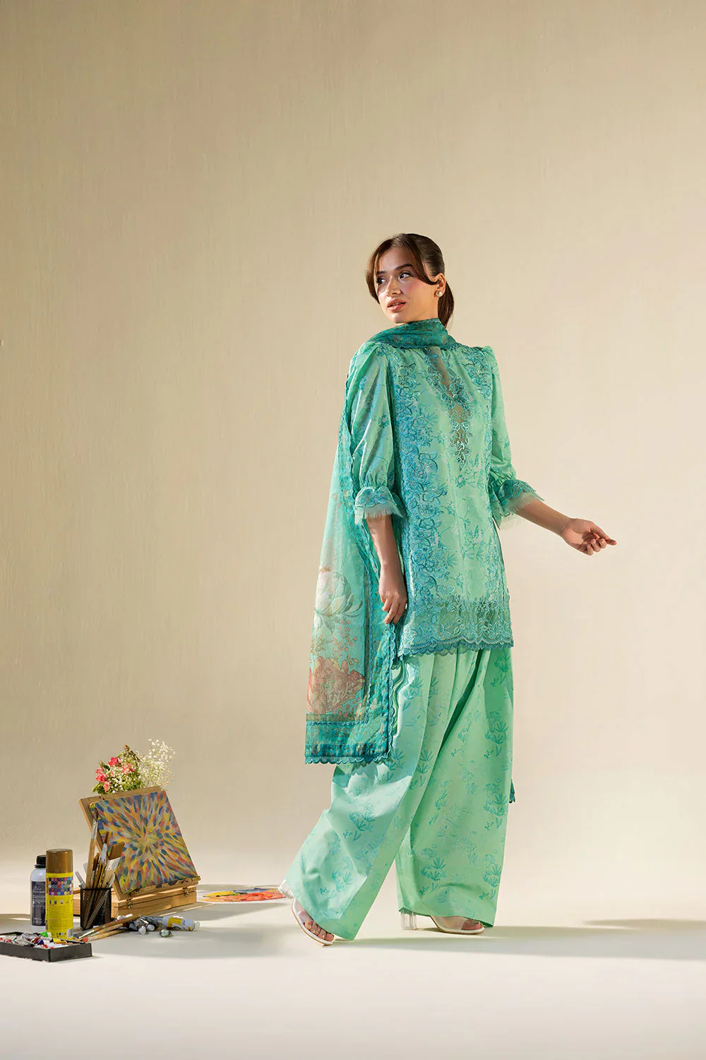 SOBIA NAZIR VITAL UNSTITCHED LAWN VT26-4B - Image 6