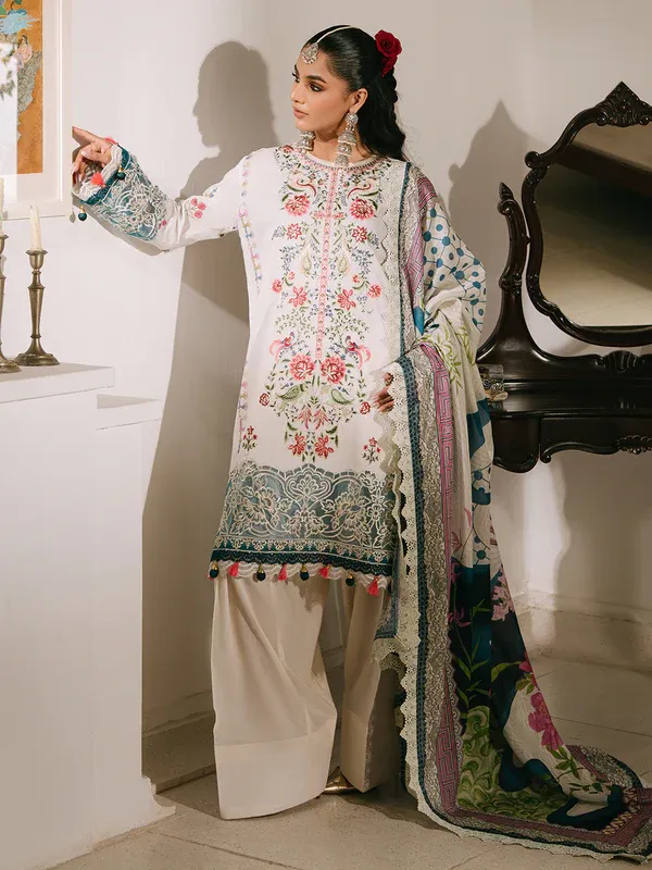STITCHED BY CC RANGREZ MAHNUR 3PC - Image 3