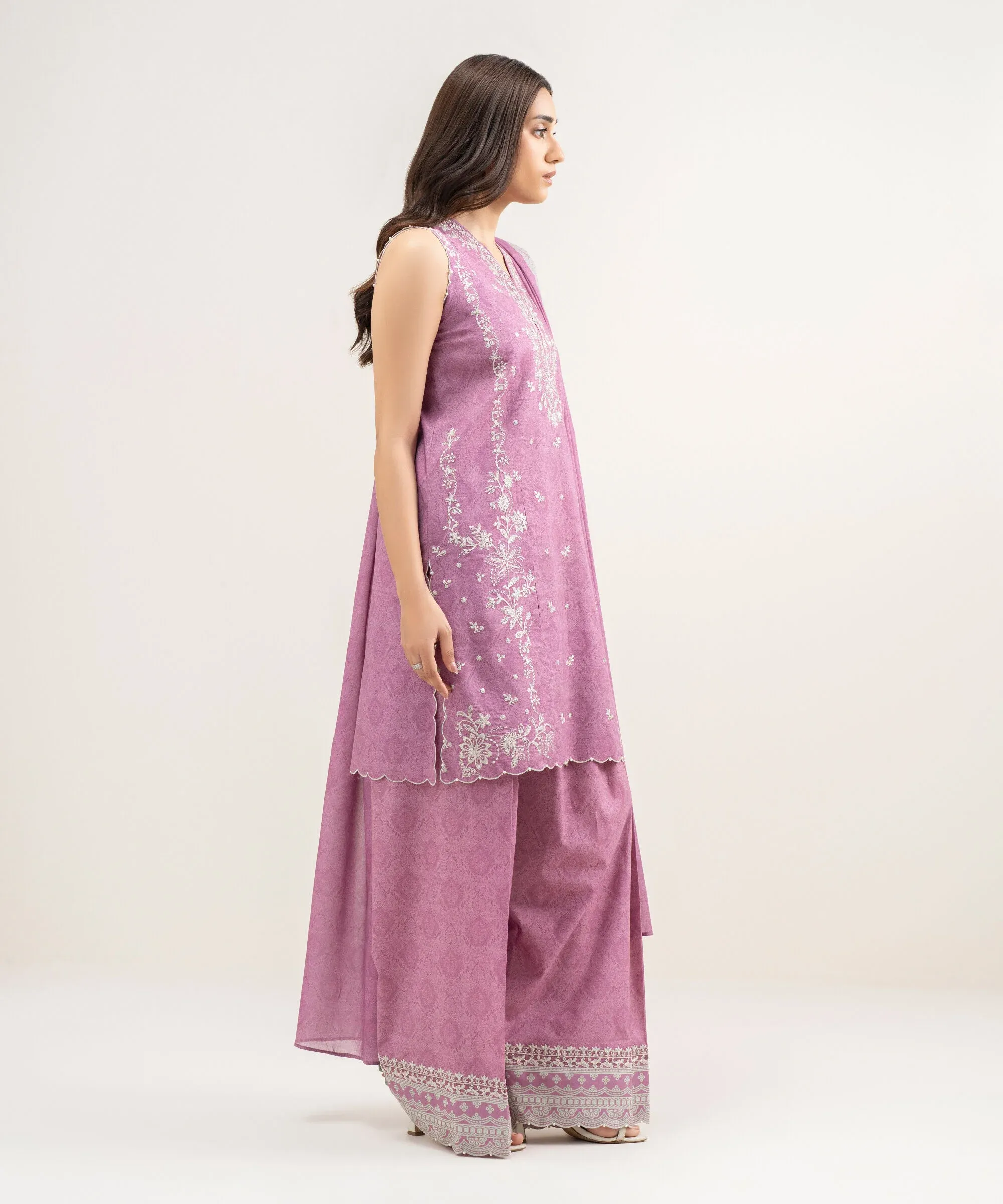 SAPPHIRE PRINTED LAWN U3PE-SGS26V2-7 3PC - Image 5