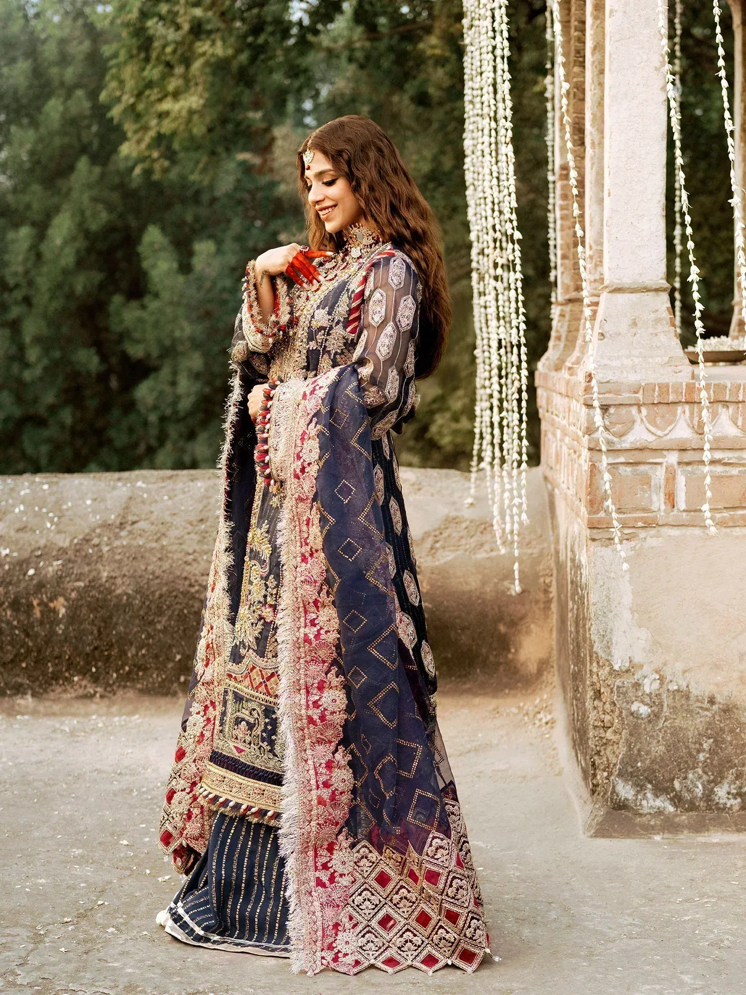 ULFAT MARYAM - Image 4